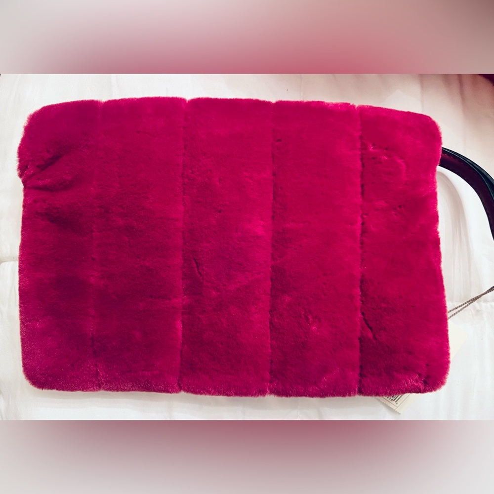 NWT Target A New Day Berry Faux Fur Clutch Wristlet - Picture 2 of 3
